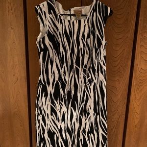 Women’s Black/White Dress Size 12